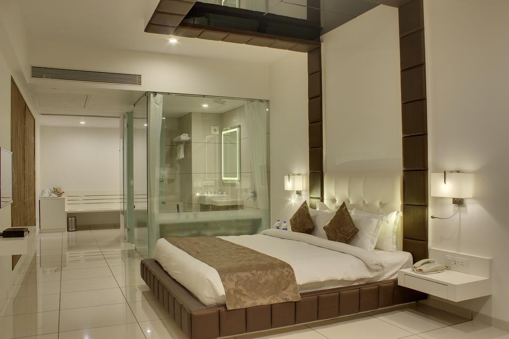 Hotel Lake View Saputara Phòng bức ảnh