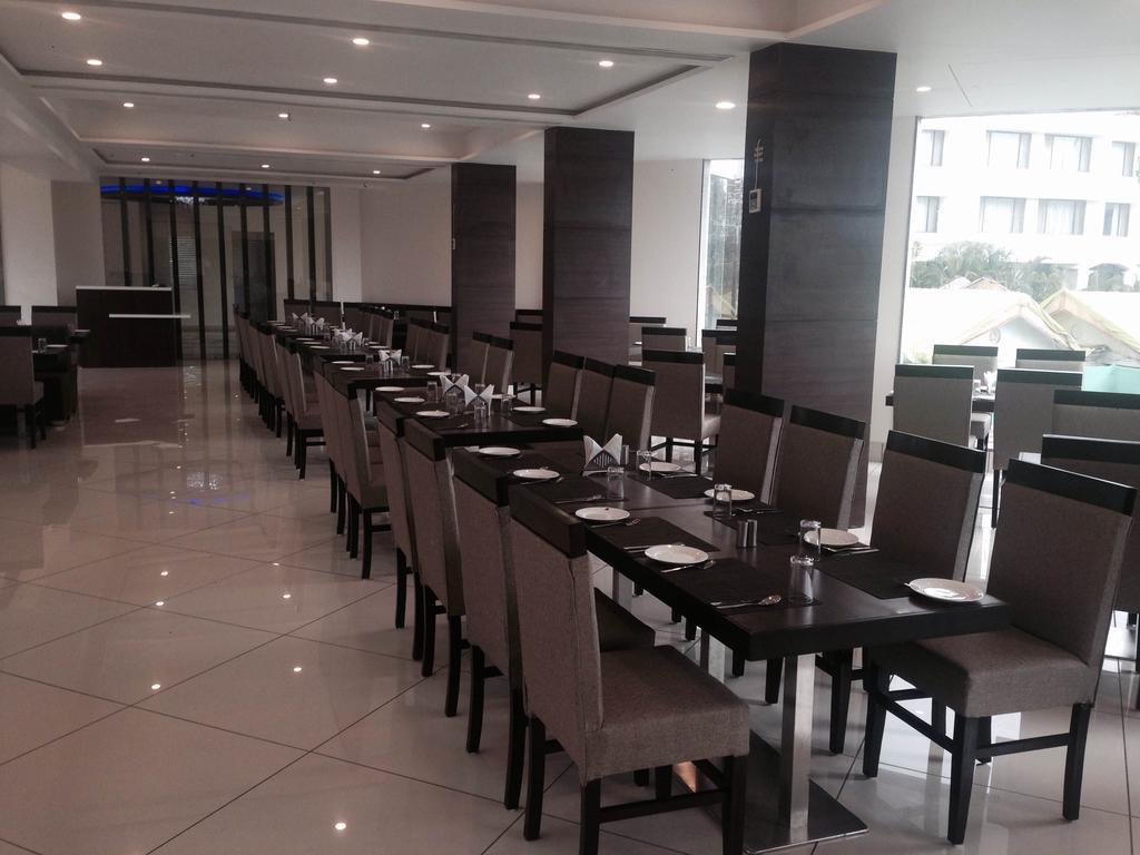 Hotel Lake View Saputara Ngoại thất bức ảnh