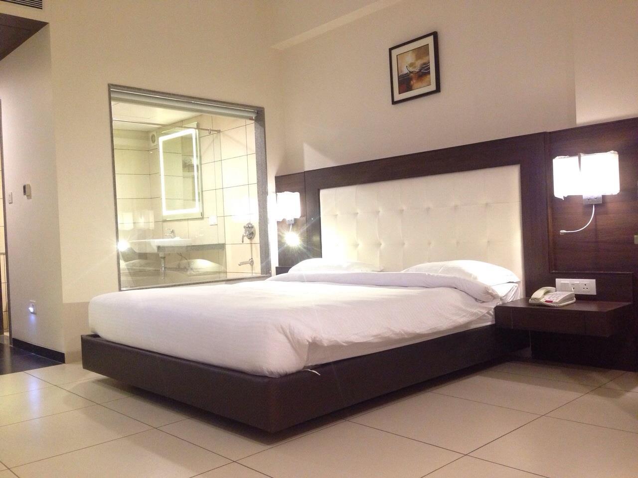 Hotel Lake View Saputara Ngoại thất bức ảnh